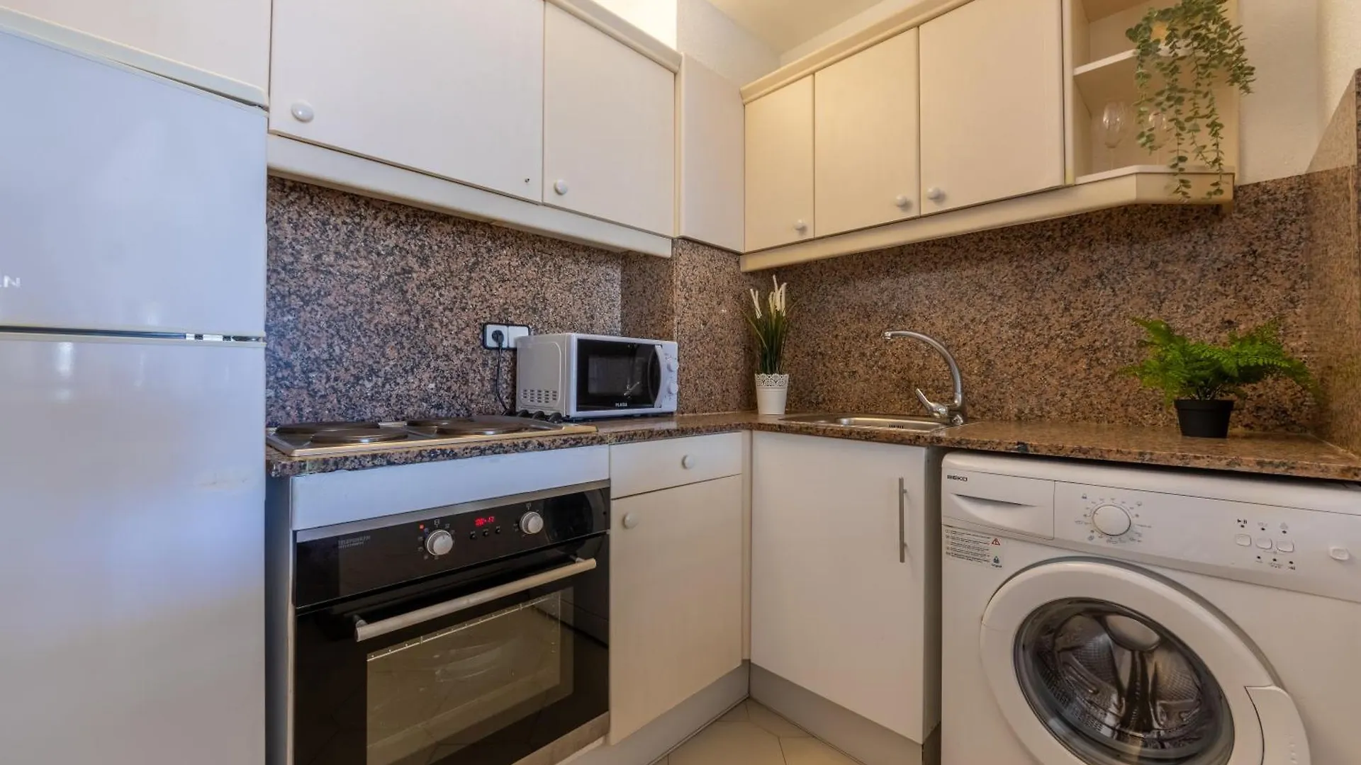 Apartamentos Novelty Arysal Salou Spain