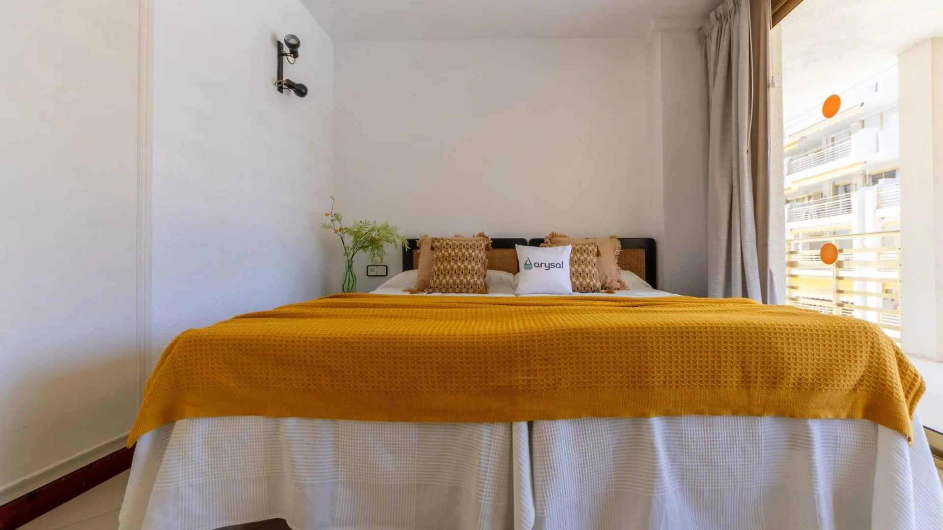 Apartamentos Novelty Arysal Salou